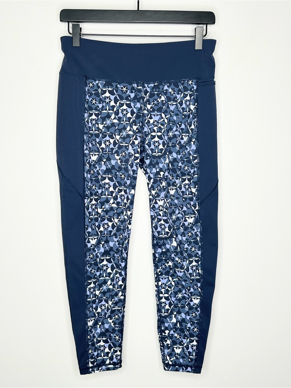 Sweaty Betty Blue Power 7/8 Leggings Size 8